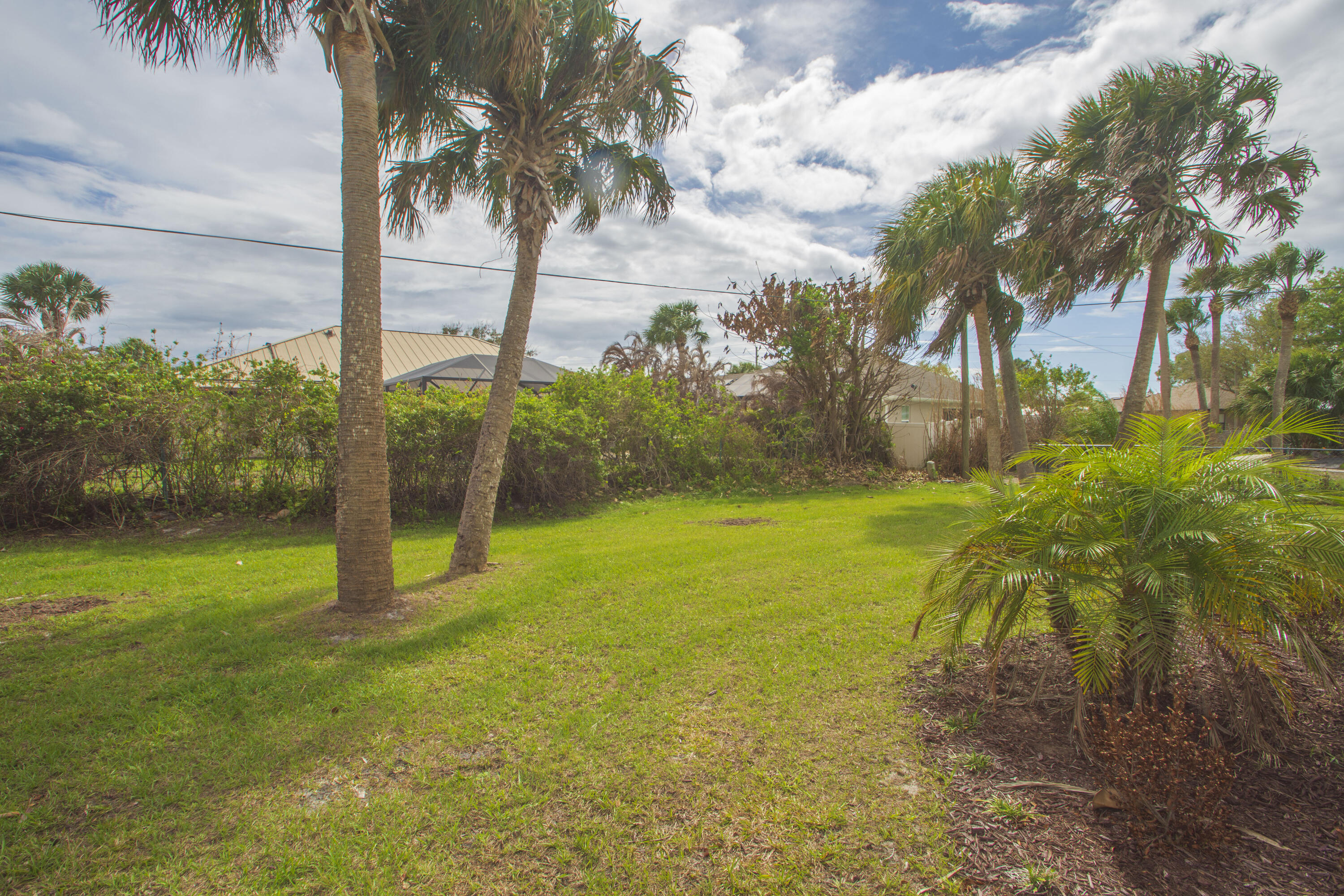 SEBASTIAN HIGHLANDS UNIT 6 - Residential