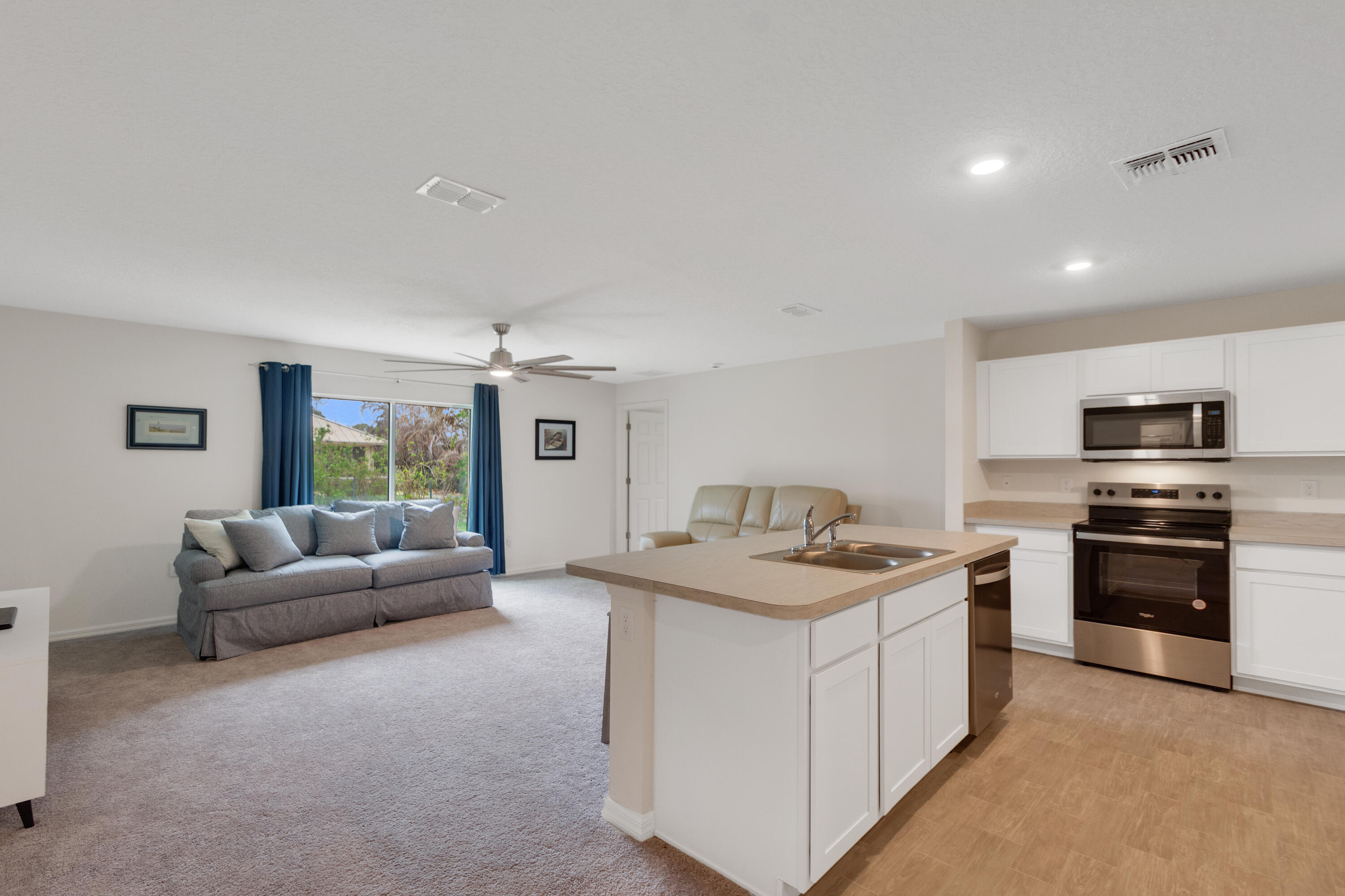 SEBASTIAN HIGHLANDS UNIT 6 - Residential