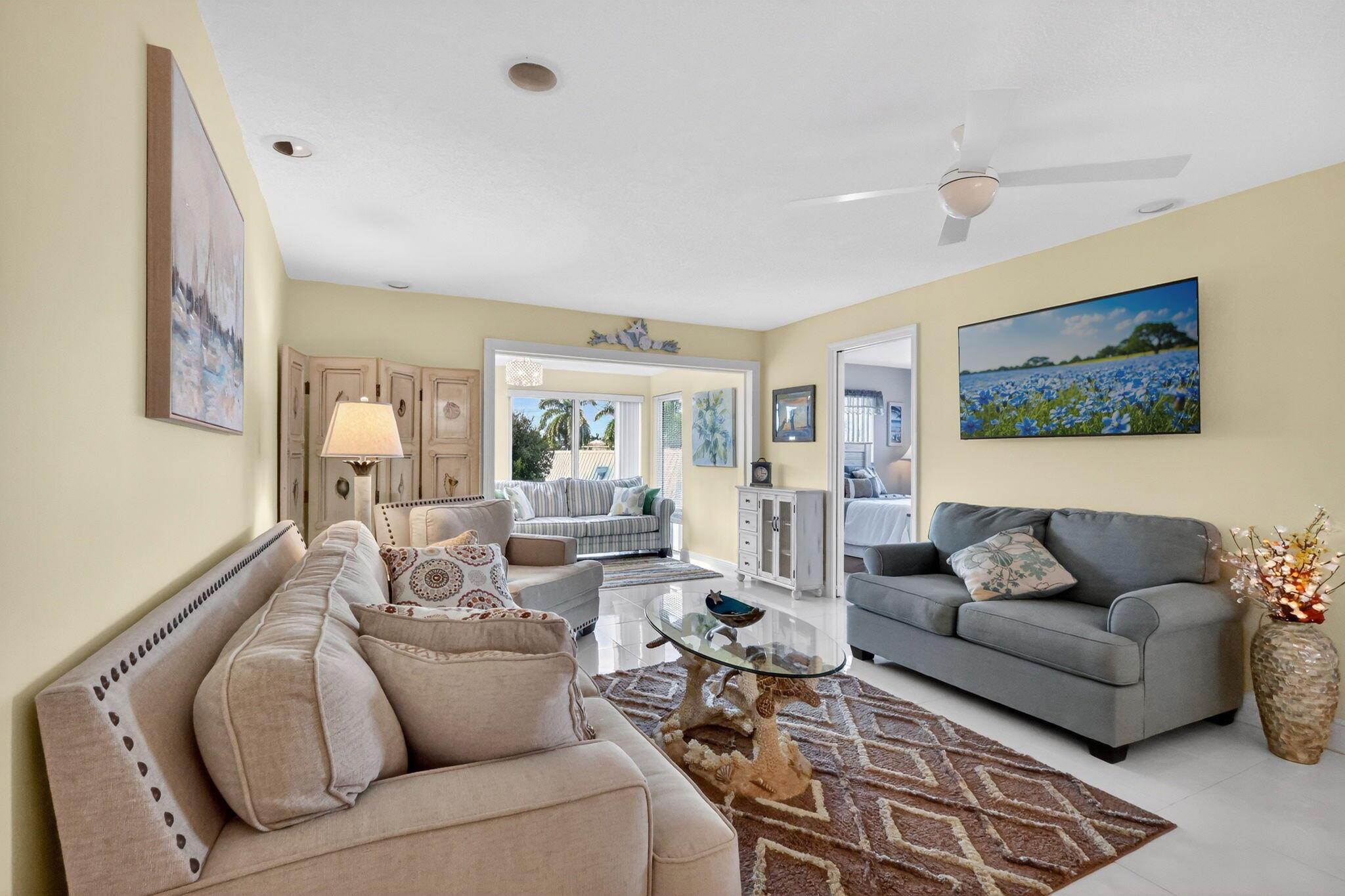 COLONIAL CLUB CONDO SEC 2 - Residential