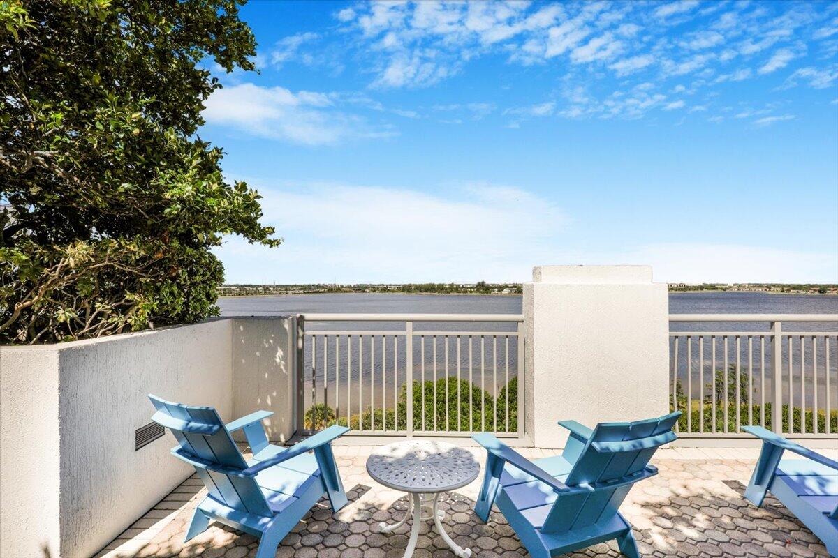 Edge Condo no one - Residential Lease