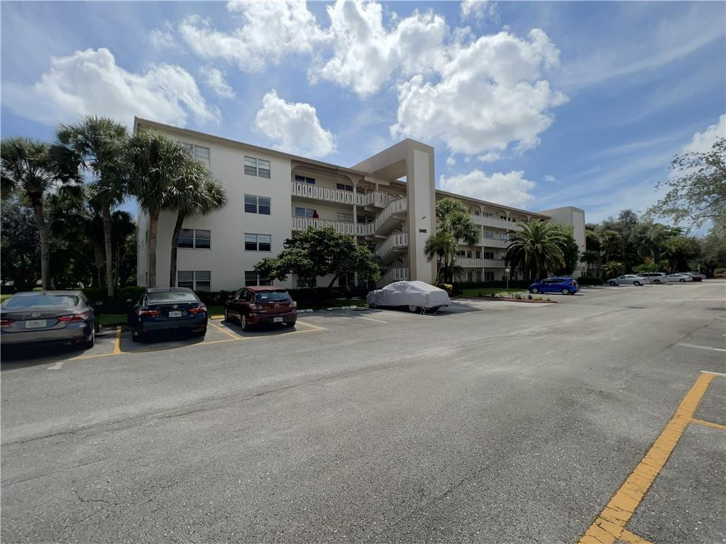 Wynmoor Village - Residential