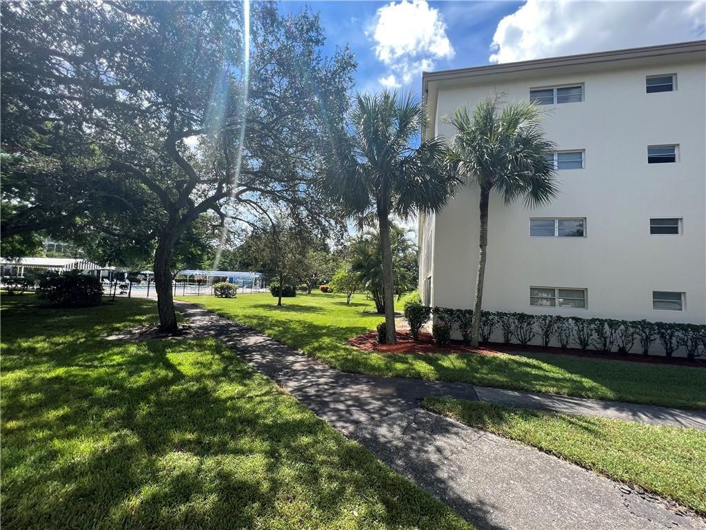 Wynmoor Village - Residential