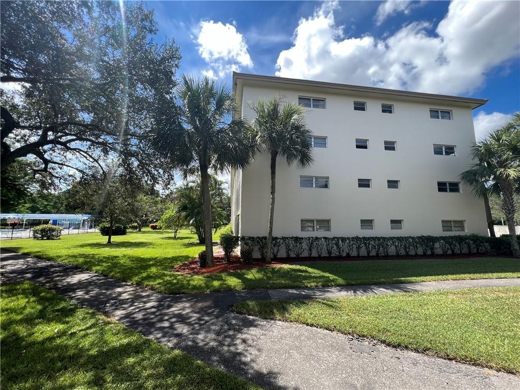 Wynmoor Village - Residential