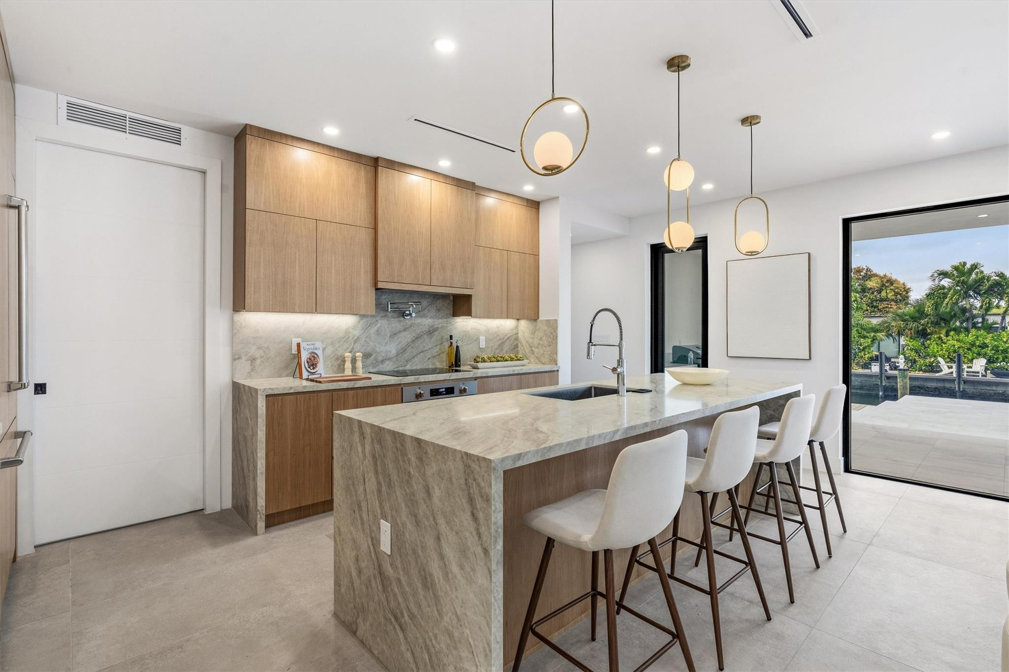 CITRUS ISLES - Residential