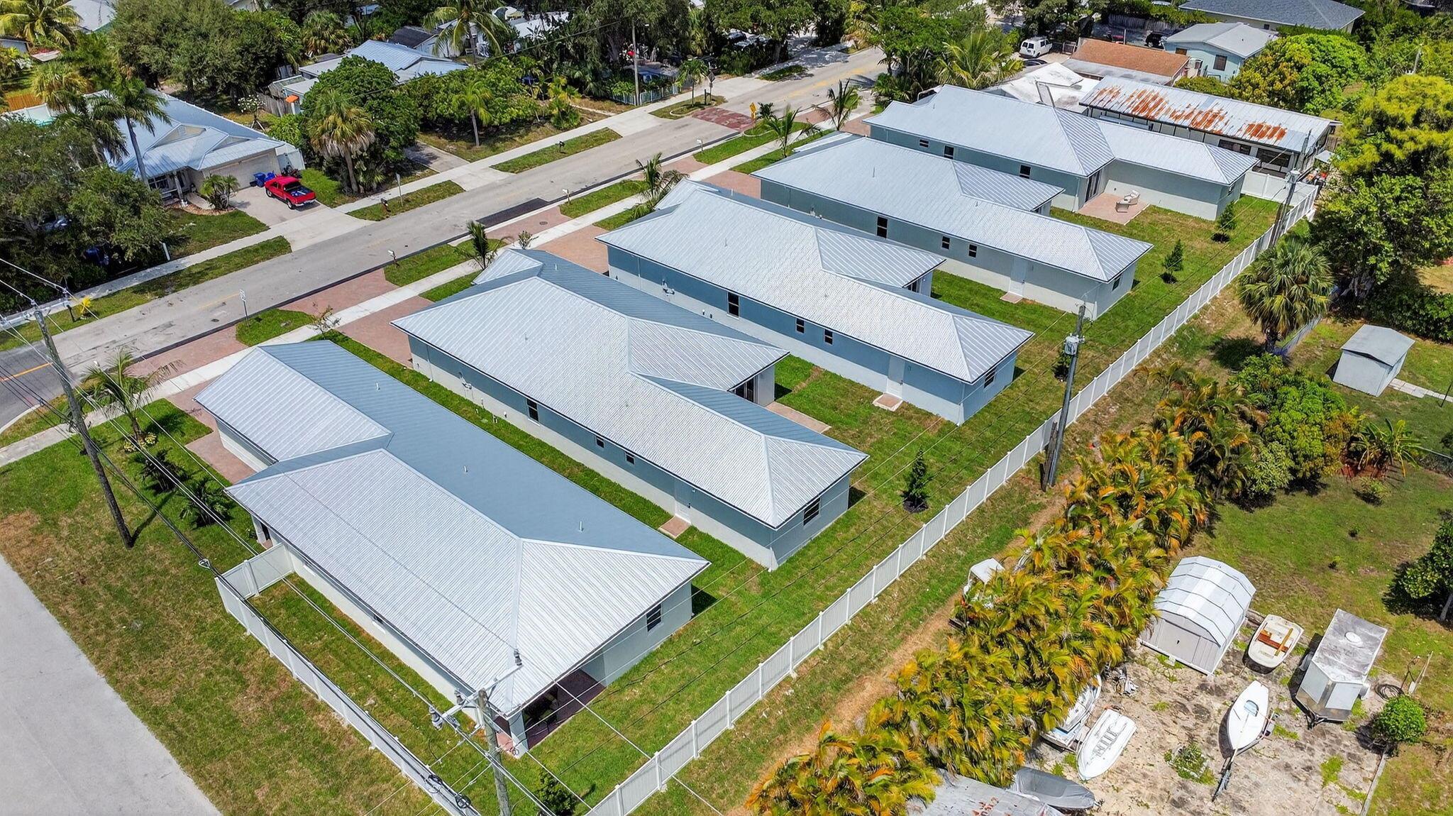 PINE GARDENS - Residential