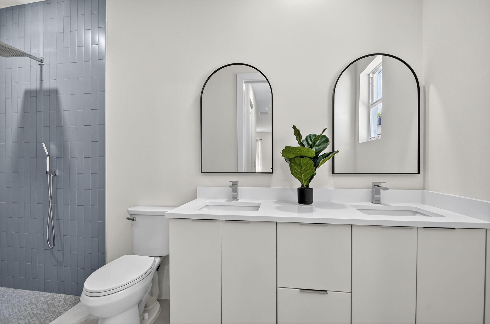 PINE GARDENS - Residential