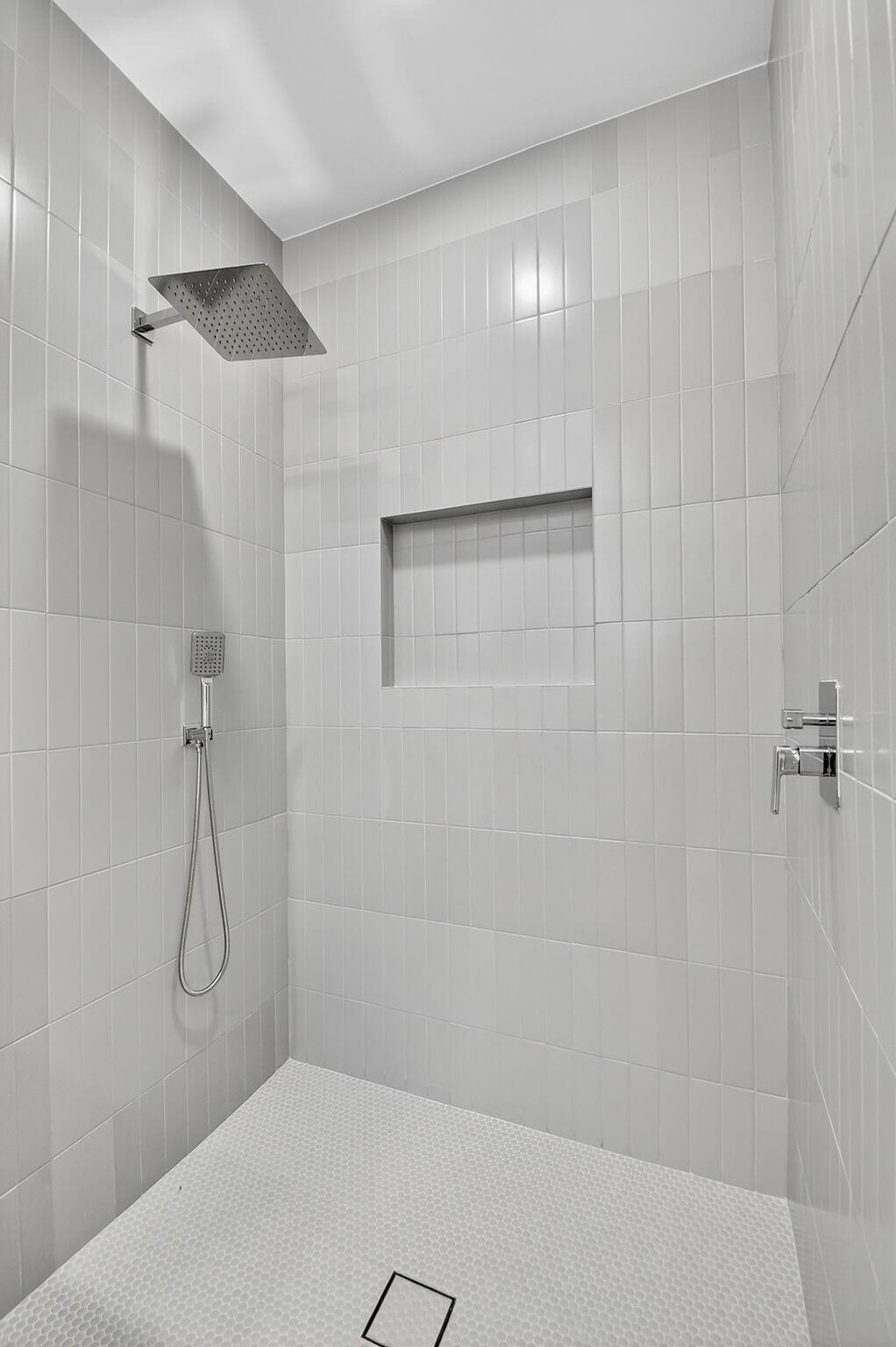 PINE GARDENS - Residential