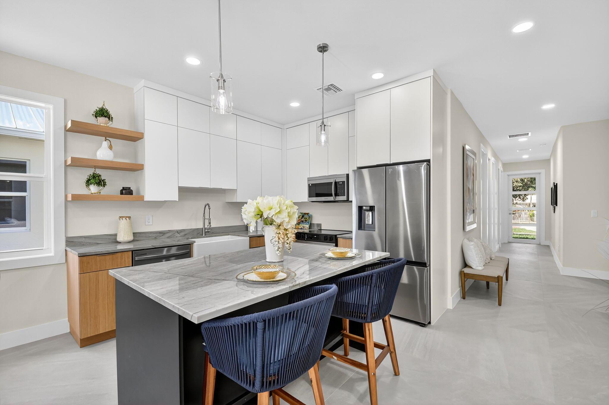 PINE GARDENS - Residential