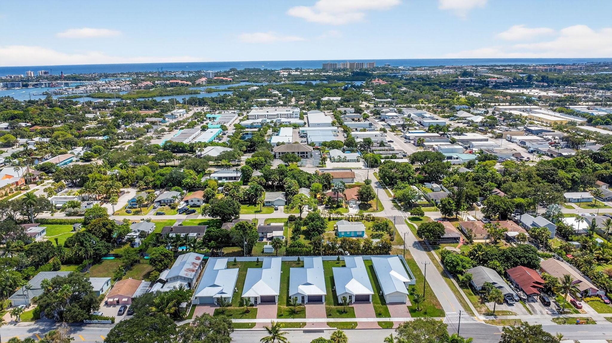 609 N Loxahatchee Drive