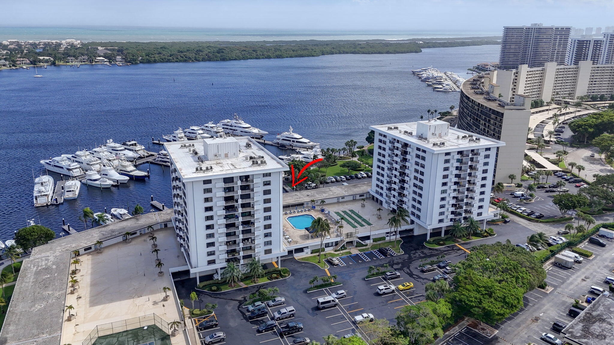 1208 MARINE Way G10