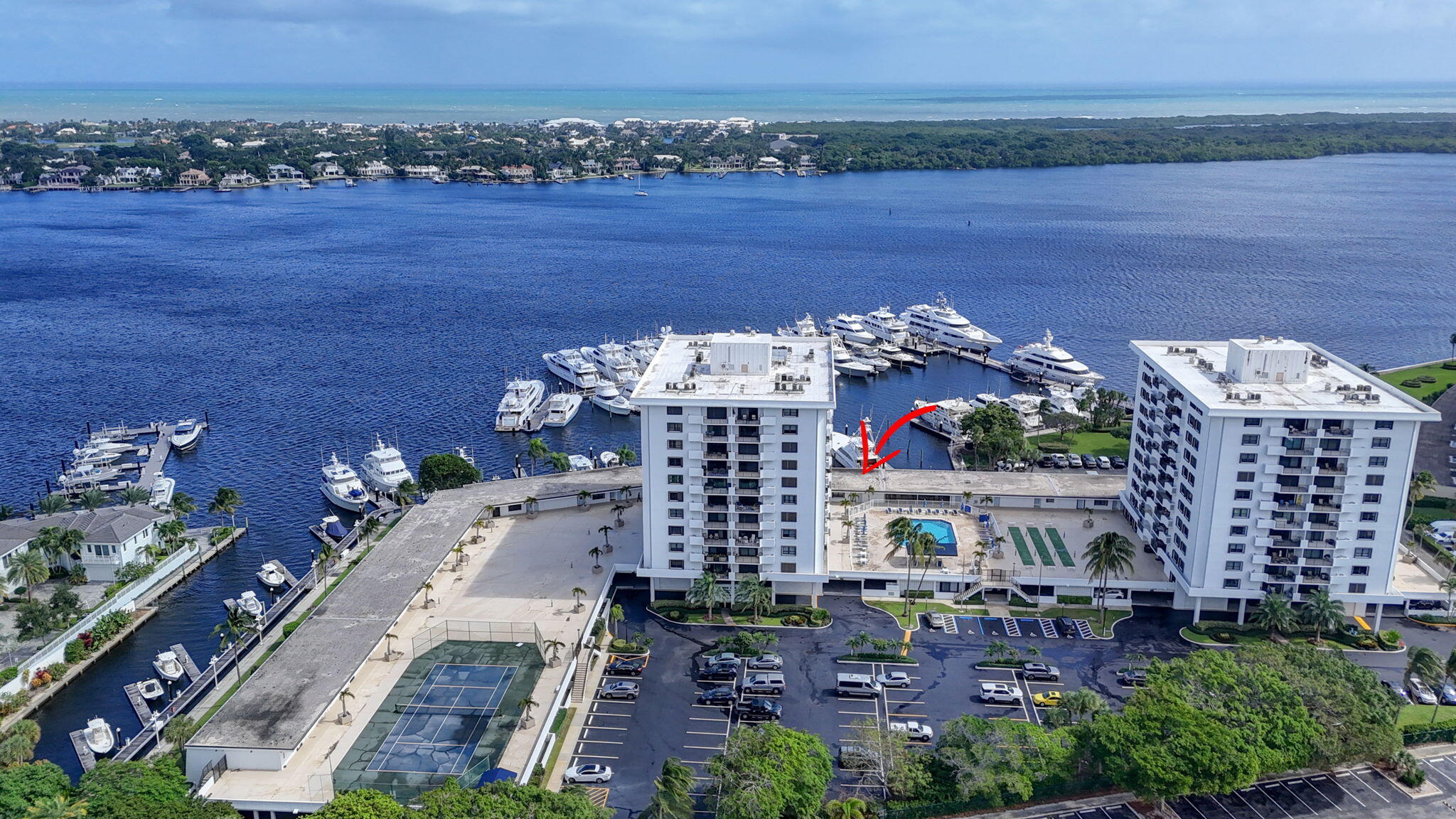 1208 MARINE Way G10