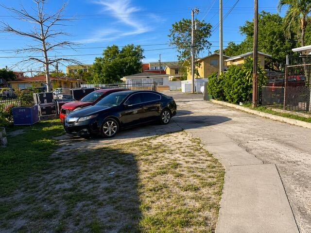 1850 NW 35th Street, Miami FL 33142