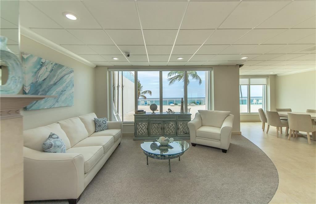 Playa Del Mar - Residential