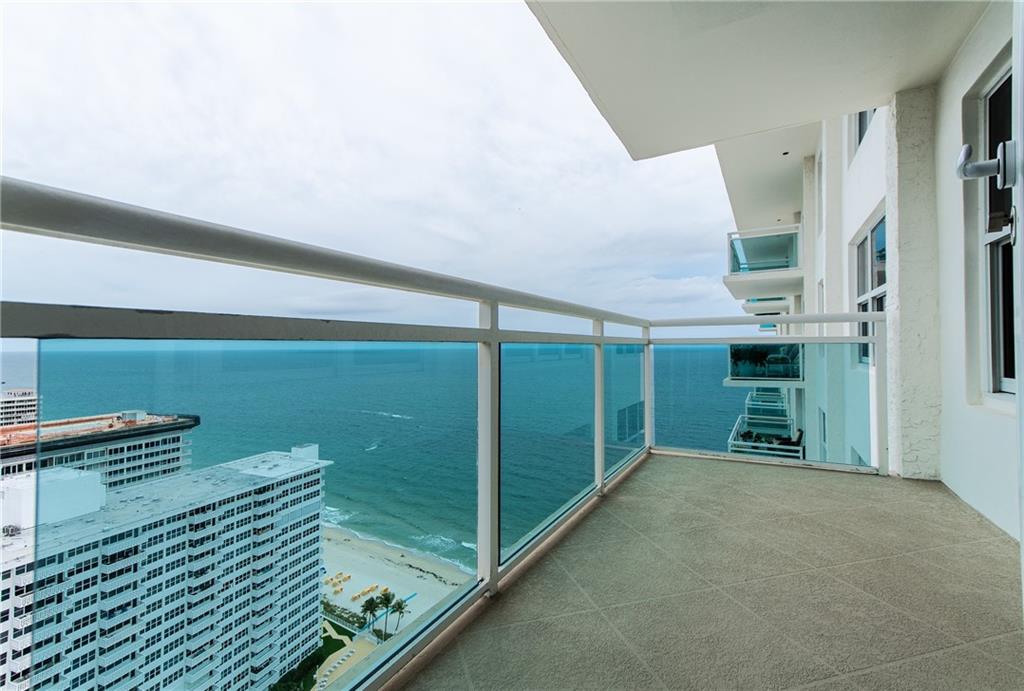 Playa Del Mar - Residential