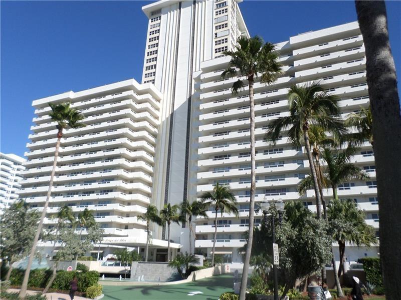 Playa Del Mar - Residential