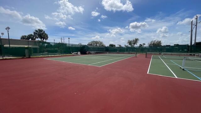 GOLDEN LAKES VILLAGE CONDO B C D - Residential