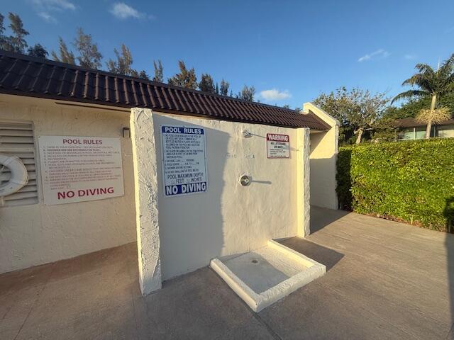 GOLDEN LAKES VILLAGE CONDO B C D - Residential