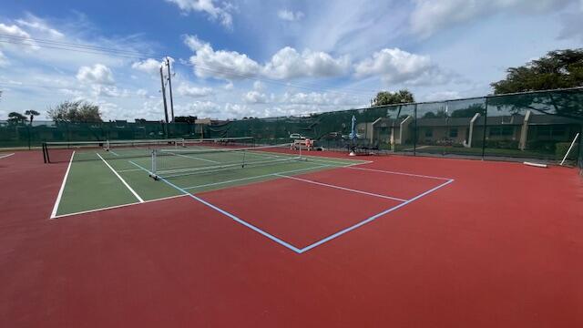 GOLDEN LAKES VILLAGE CONDO B C D - Residential