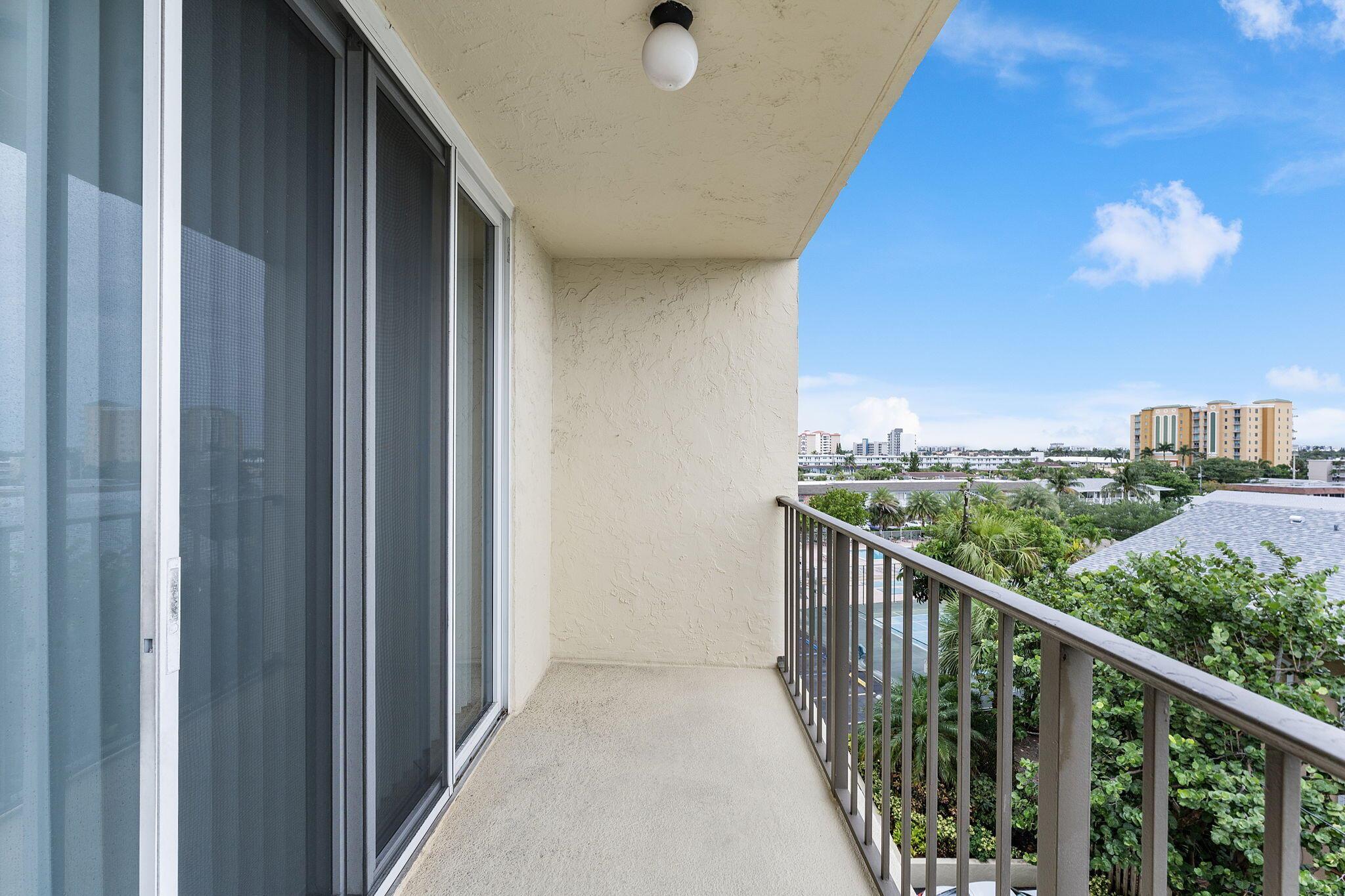 1009 N Ocean Blvd 511