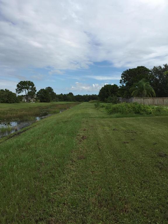 PORT ST LUCIE SECTION 48 1ST REPLAT - Residential