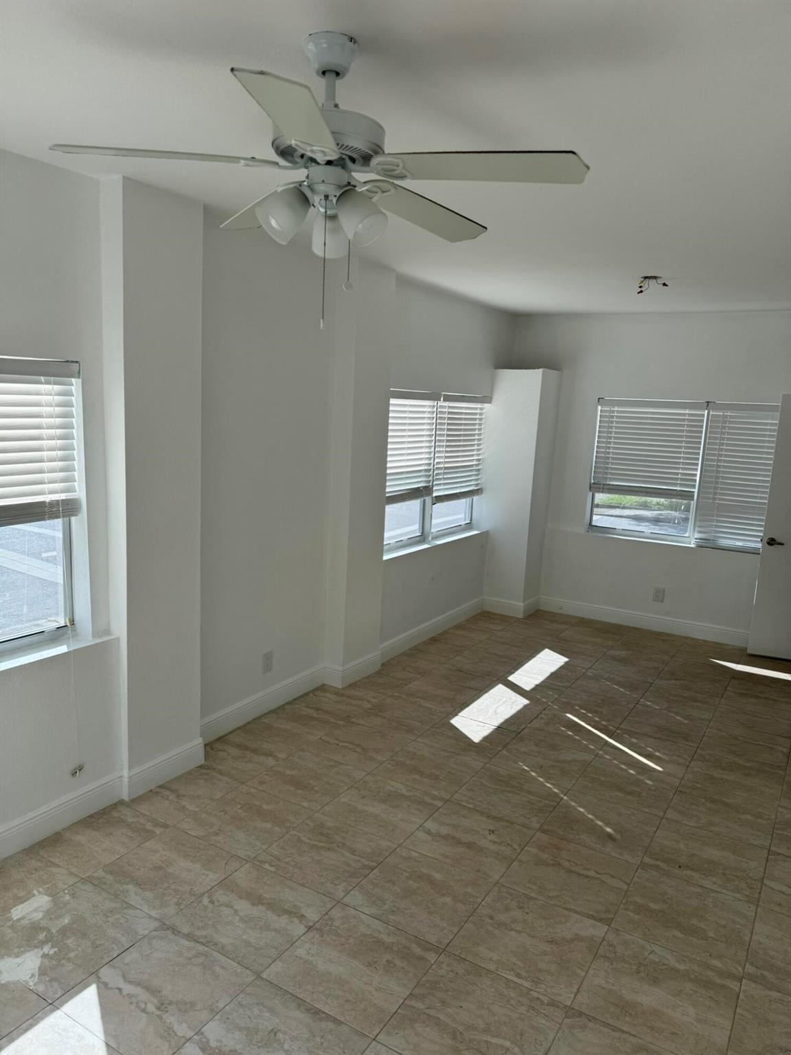 LAKE WORTH TOWN OF ADD 1 - Residential Lease