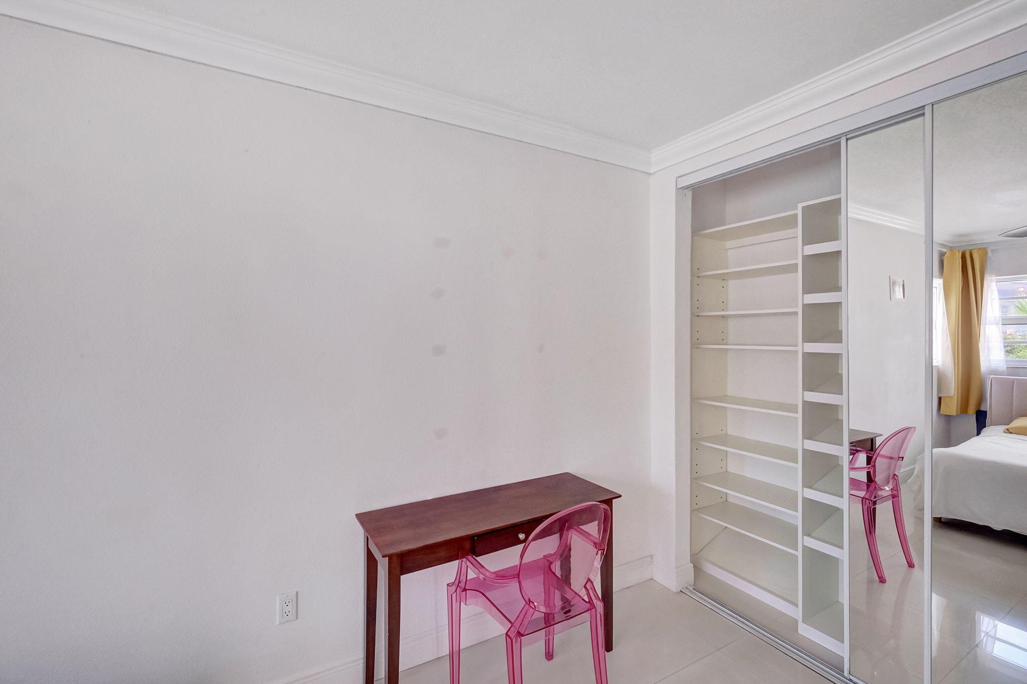 900 EUCLID AVE INC CONDO - Residential