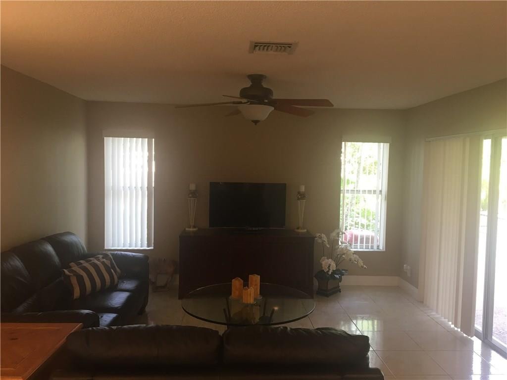 The Grove Comm Center - Residential