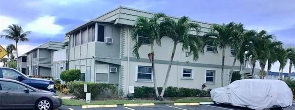 Photo of 117 Brittany C #C, Delray Beach, FL 33446 (MLS # F10473628)