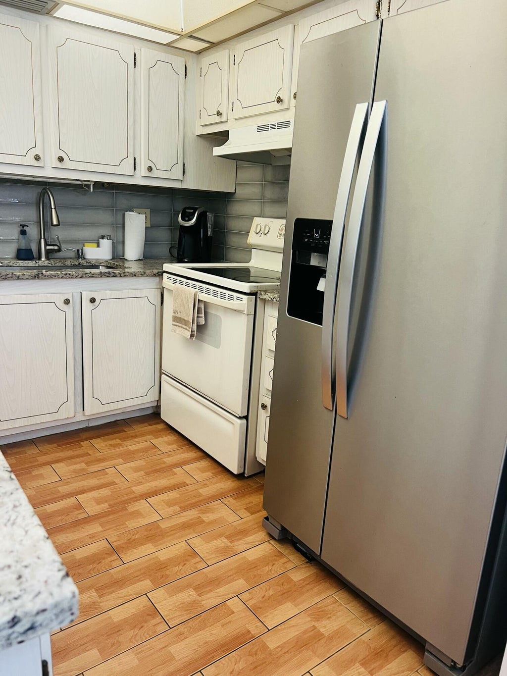 Photo of 42 COVENTRY B, West Palm Beach, FL 33417 (MLS # B26083438)