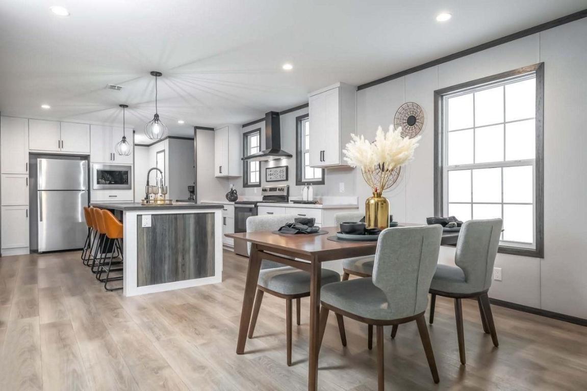 TRACT 18 - Residential