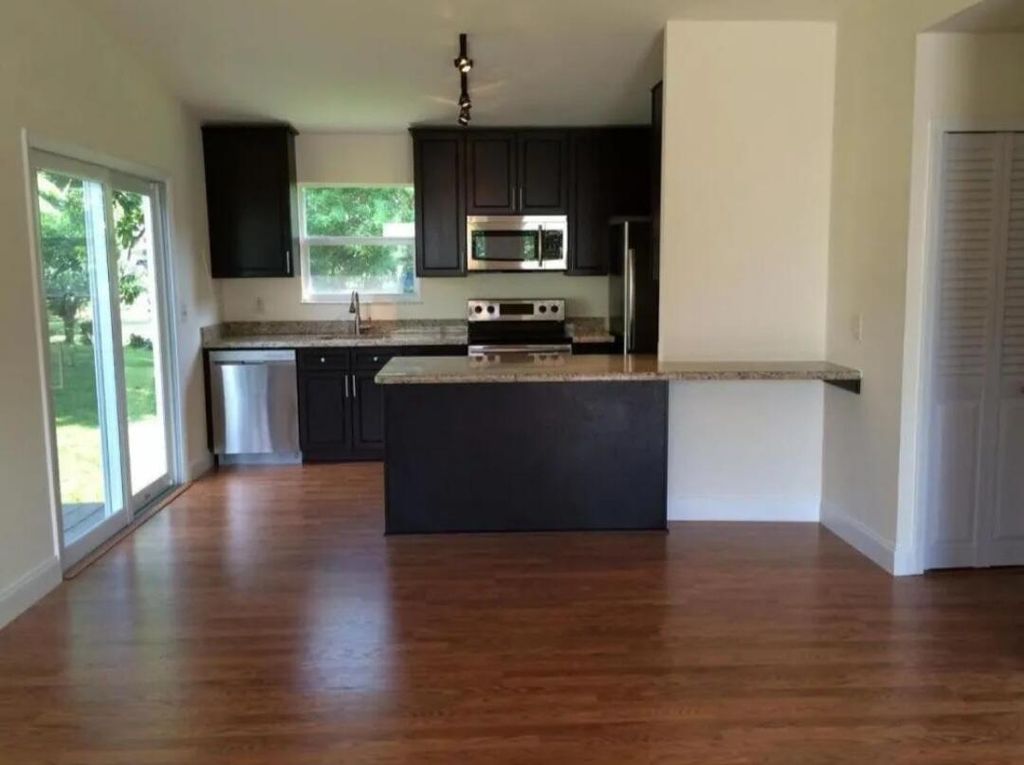 Photo of 6260 Allen Street, Jupiter, FL 33458 (MLS # R10951511)