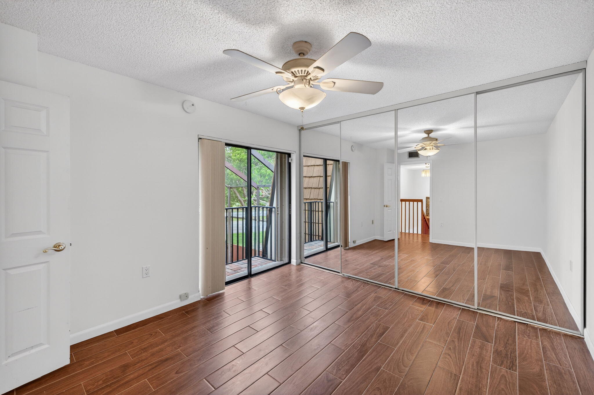 PINE ISLAND RIDGE SECTION EIGHT - Residential