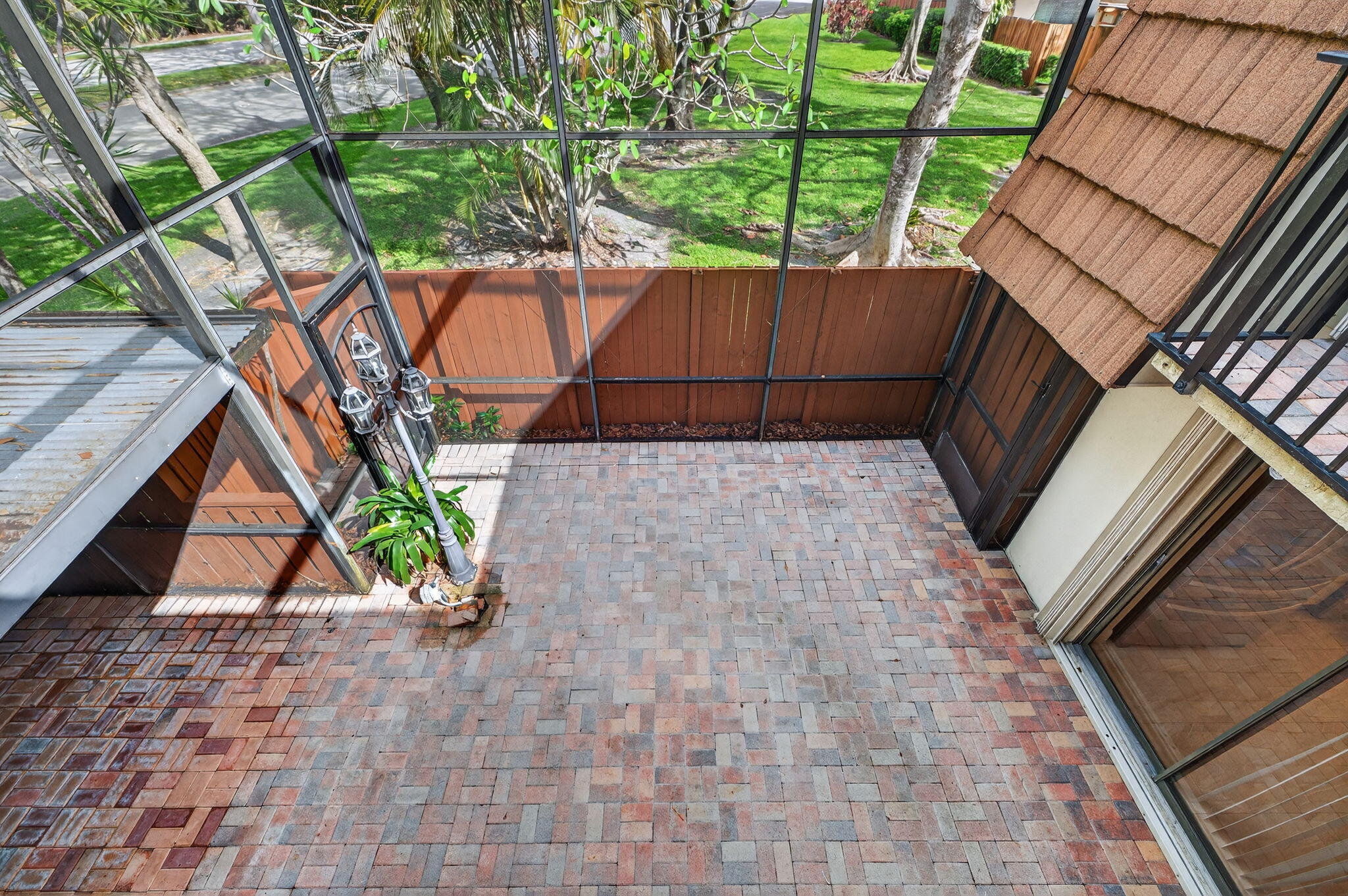 PINE ISLAND RIDGE SECTION EIGHT - Residential