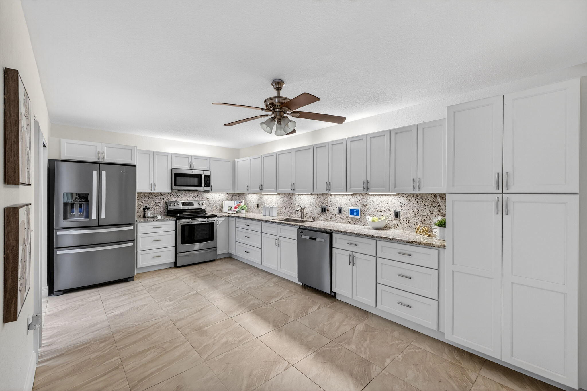 PINE ISLAND RIDGE SECTION EIGHT - Residential