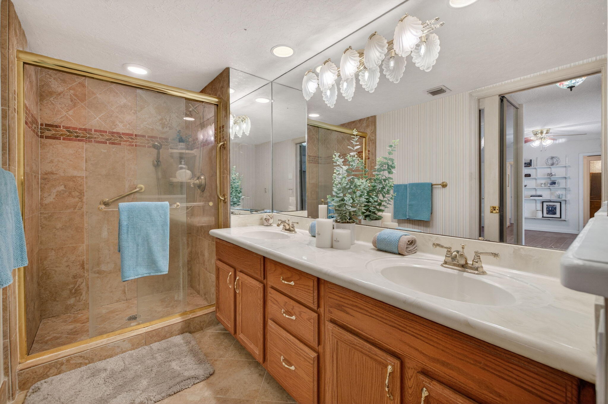 PINE ISLAND RIDGE SECTION EIGHT - Residential