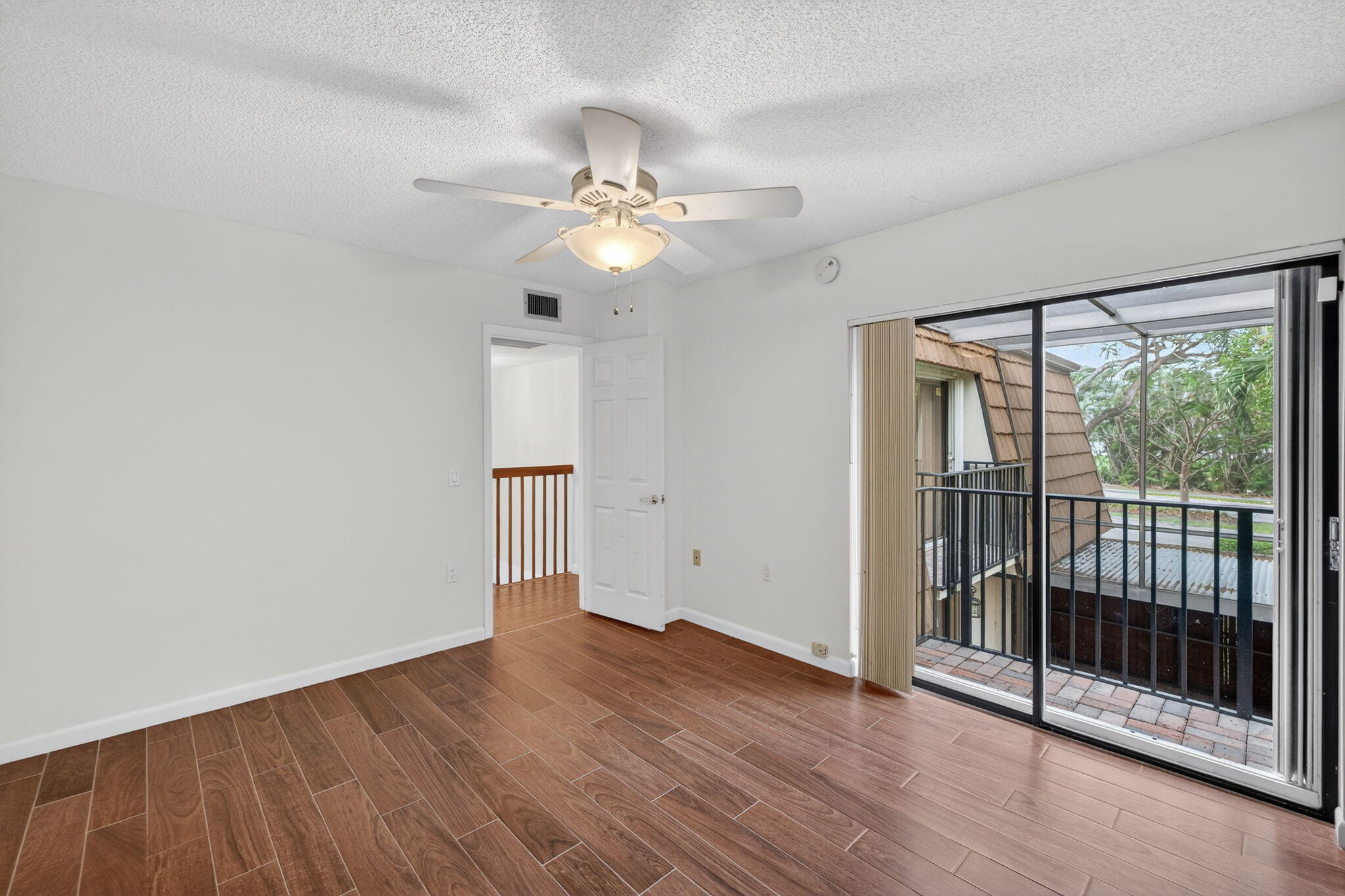 PINE ISLAND RIDGE SECTION EIGHT - Residential