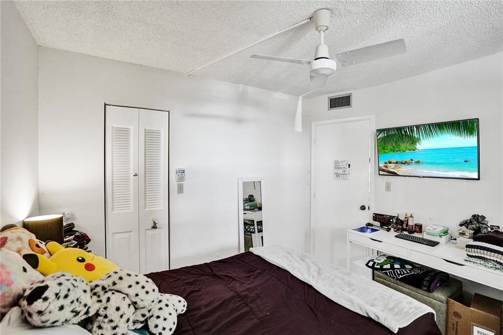 Bermuda Club - Residential