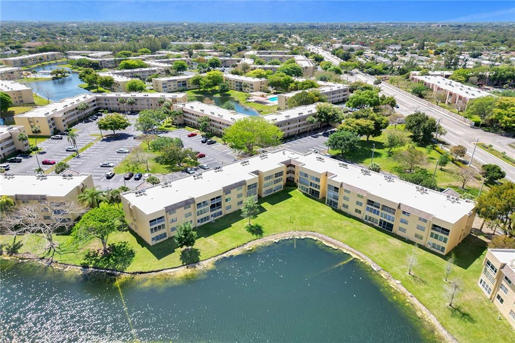 Bermuda Club - Residential