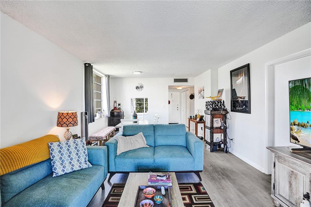 Bermuda Club - Residential