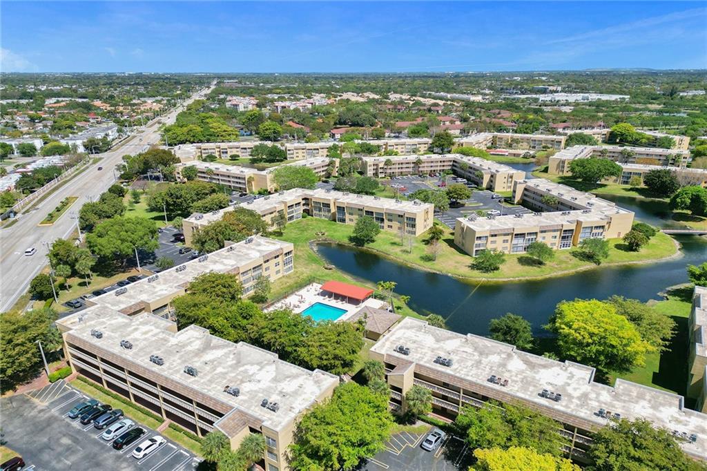 Bermuda Club - Residential
