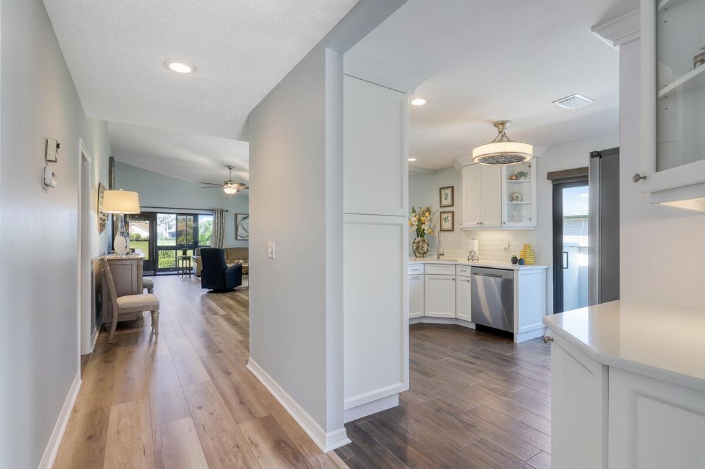 Photo of 6639 SE Yorktown Drive, Hobe Sound, FL 33455 (MLS # R11137162)