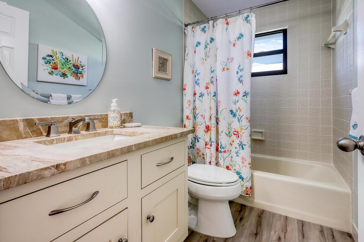 YORKTOWN AT HERITAGE RIDG - Residential