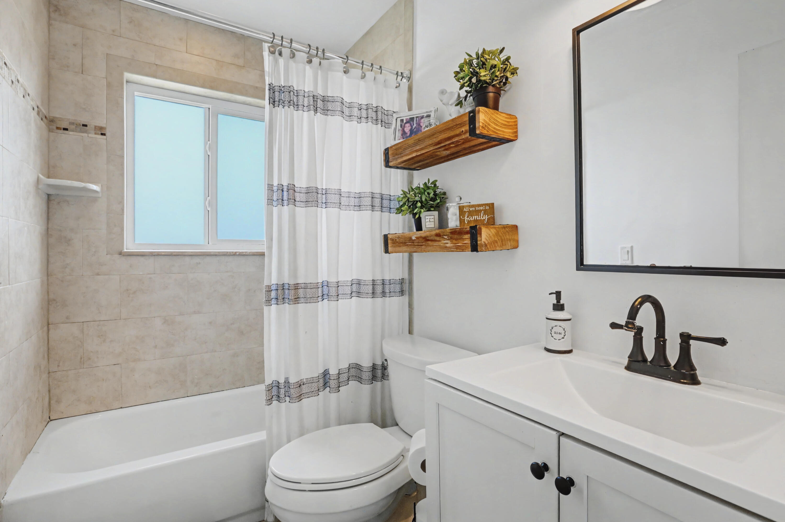 WINFIELD PARK UNIT 2 - Residential