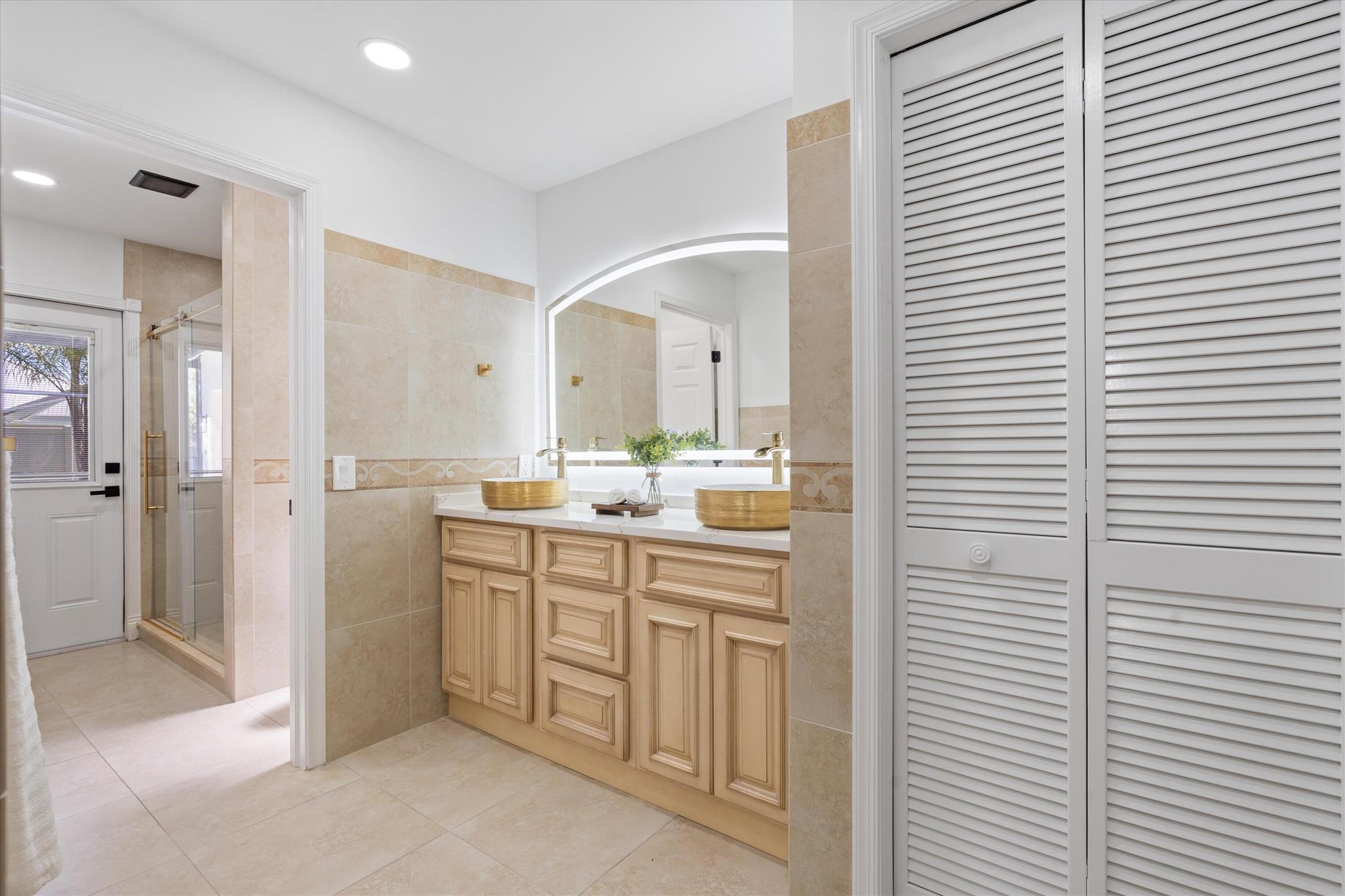 SUGAR POND MANOR OF WELLINGTON - Residential