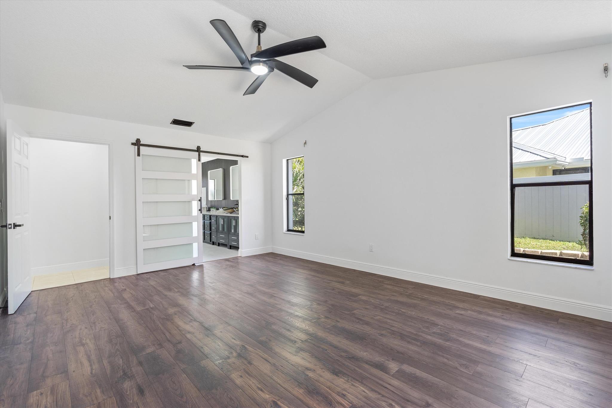 SUGAR POND MANOR OF WELLINGTON - Residential