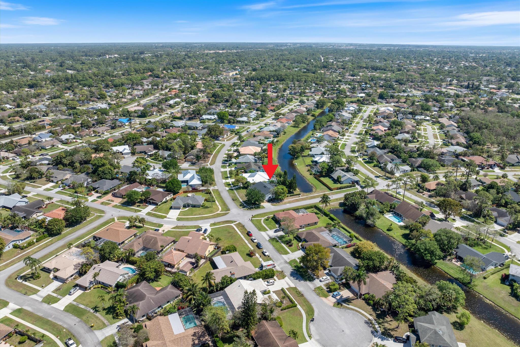 SUGAR POND MANOR OF WELLINGTON - Residential