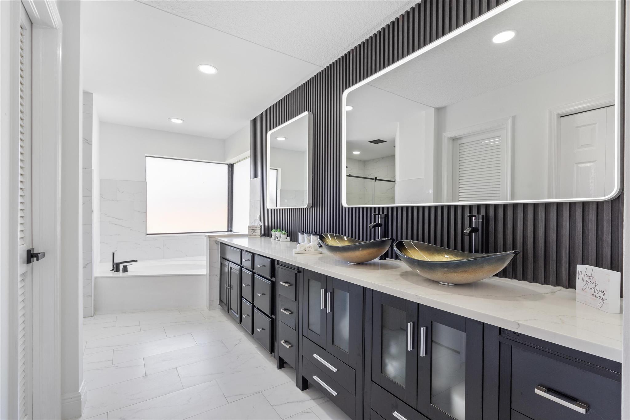 SUGAR POND MANOR OF WELLINGTON - Residential