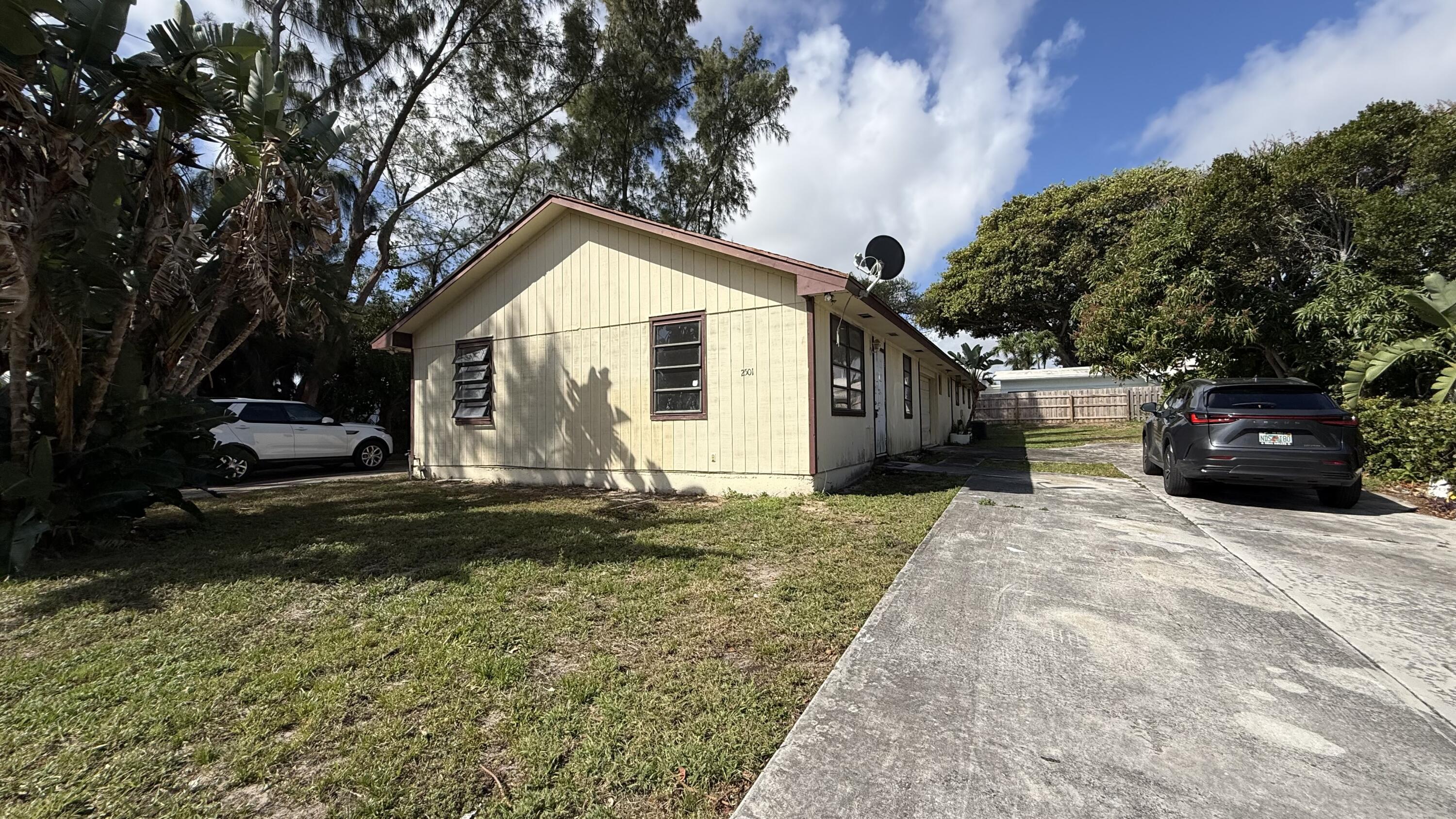 GULF STREAM VILLAS - Residential Lease