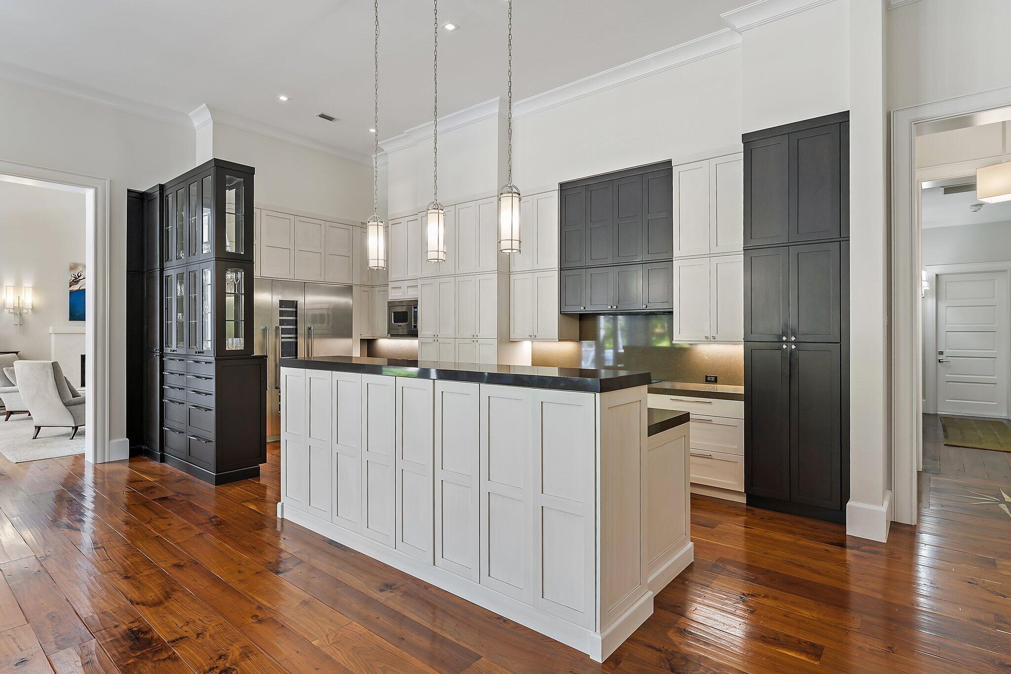 OLD PALM 4 - Residential