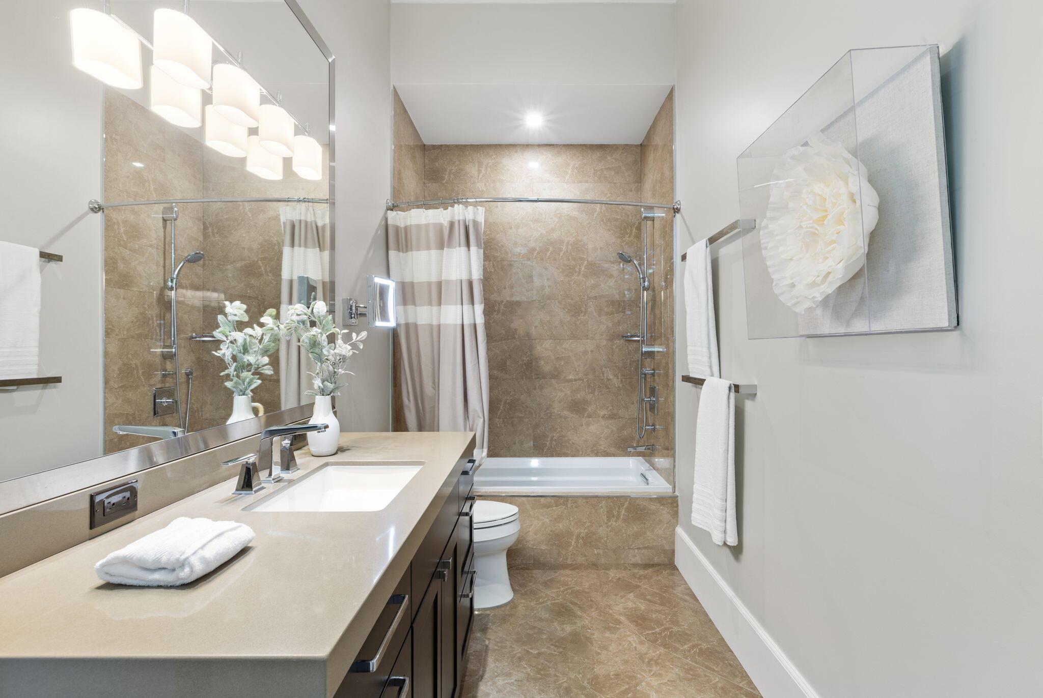 OLD PALM 4 - Residential